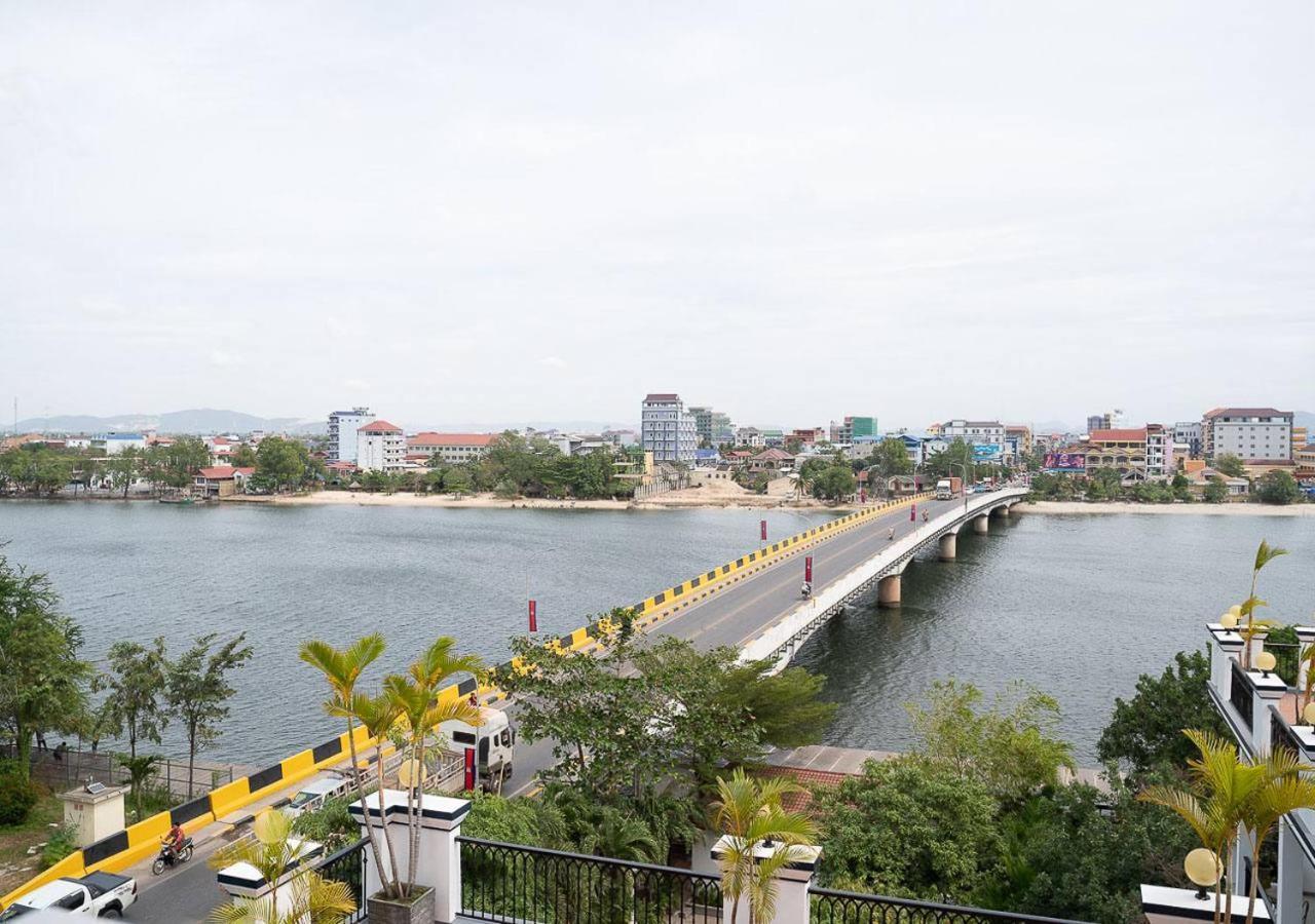 Отель Kampot View Boutique Экстерьер фото